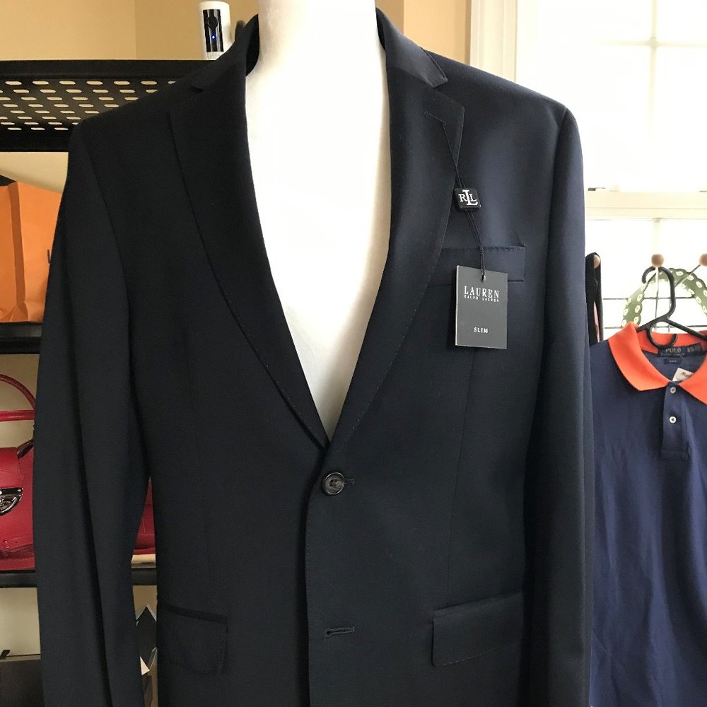 Lauren Ralph Lauren Slim Fit Suit.  40R, 34W